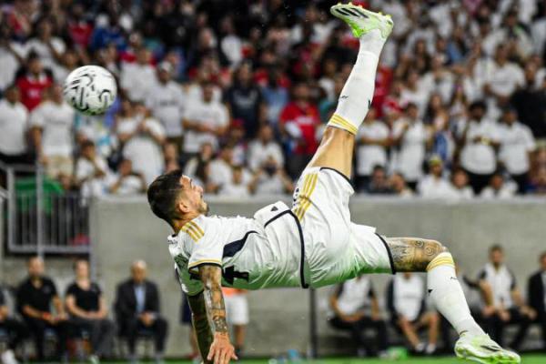 Gol saltonya ke gawang Manchester United (MU) menggandakan kemenangan Real Madrid atas Setan Merah.
